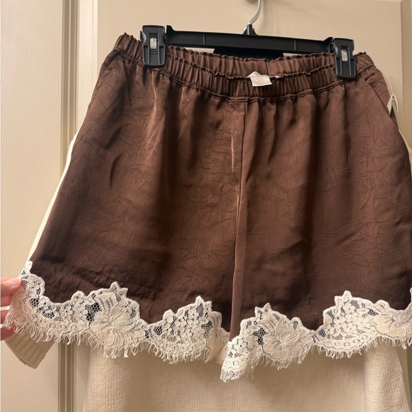 Cream Knit Top Brown Satin Lace Shorts Two Piece Set - Picture 4 of 5